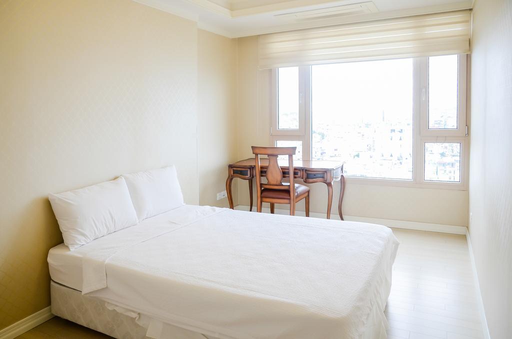 Cantavil Hoan Cau 4* Ho Chi Minh City