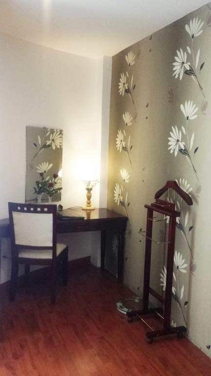 Hotel Universe Saigon