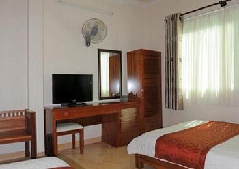 Bich Duyen Hotel *