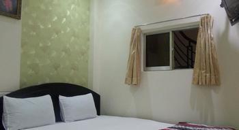 Violet Star And Hotel
