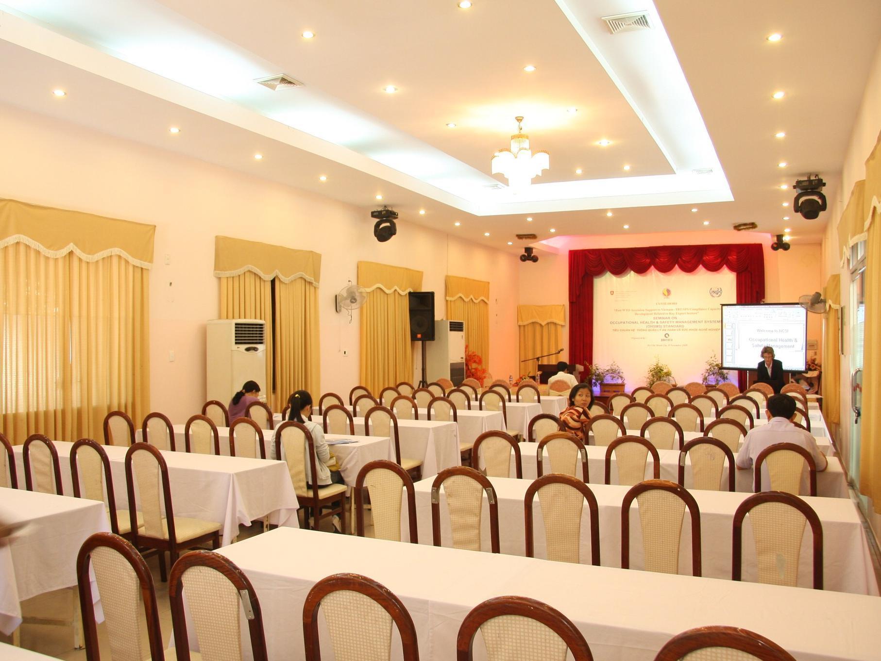Rang Dong Hotel 3*