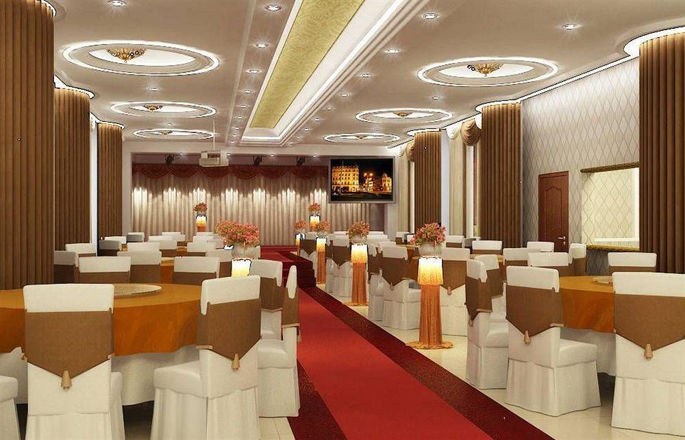 Universe Saigon Hotel