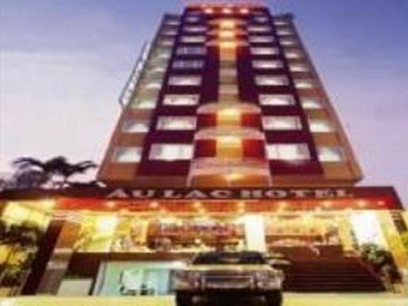 Au Charner Hotel