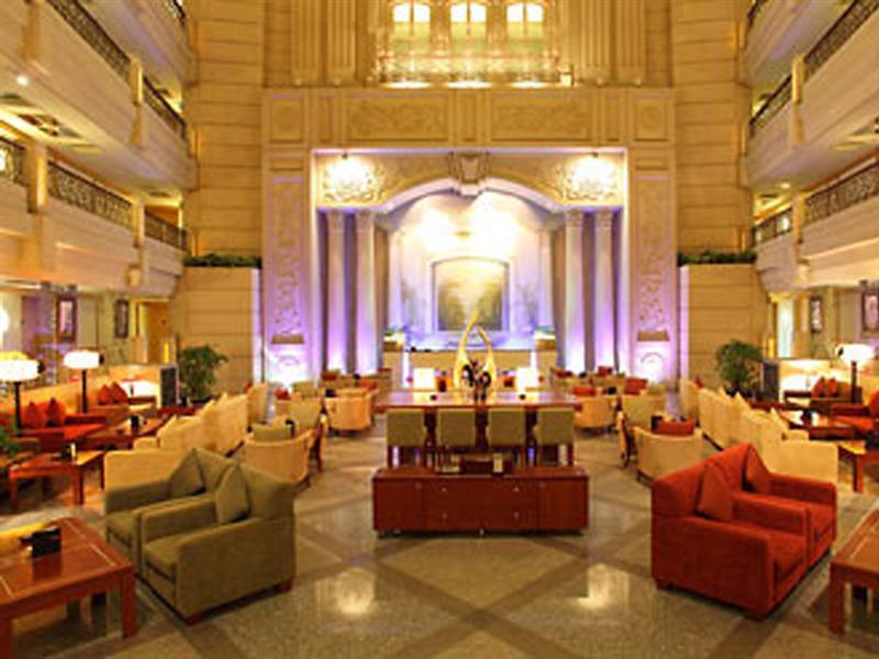 Renaissance Riverside Sài Gòn