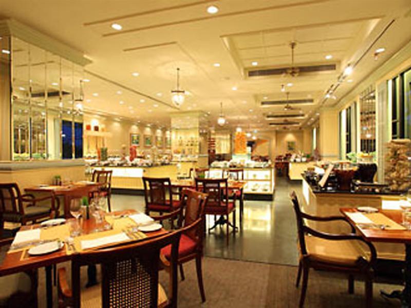 Renaissance Riverside Sài Gòn TP. Hồ Chí Minh