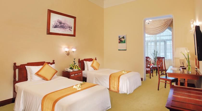 Continental Saigon Hotel 4*