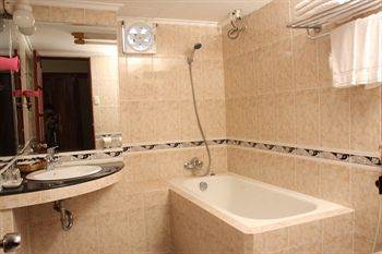 Rang Dong Hotel 3*