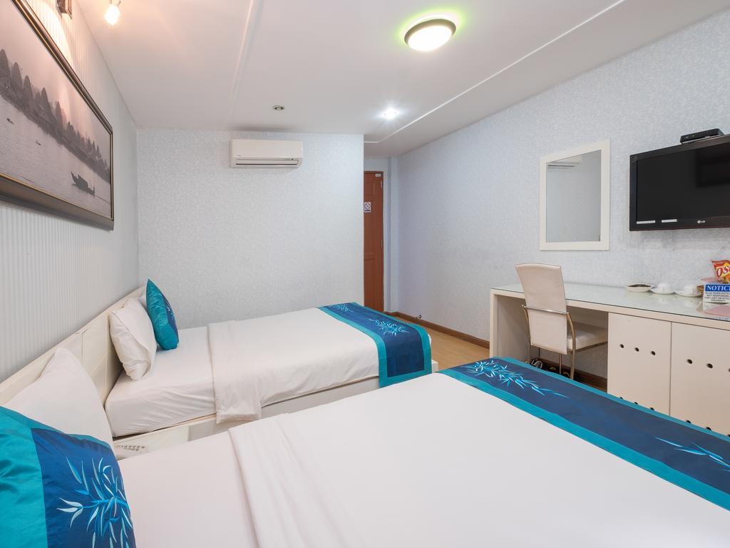 Hotel Blue River Ho Chi Minh City