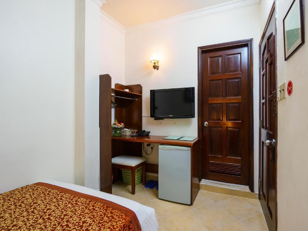 Bich Duyen Hotel *