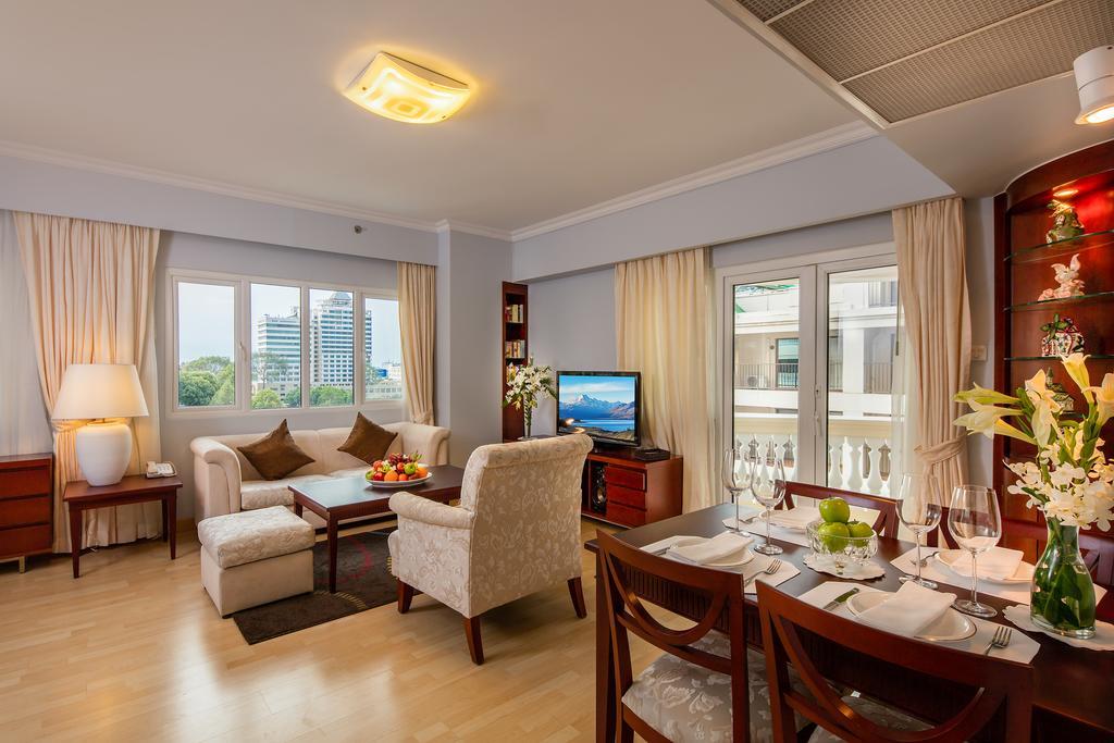 Norfolk Mansion - Luxury Serviced 5*