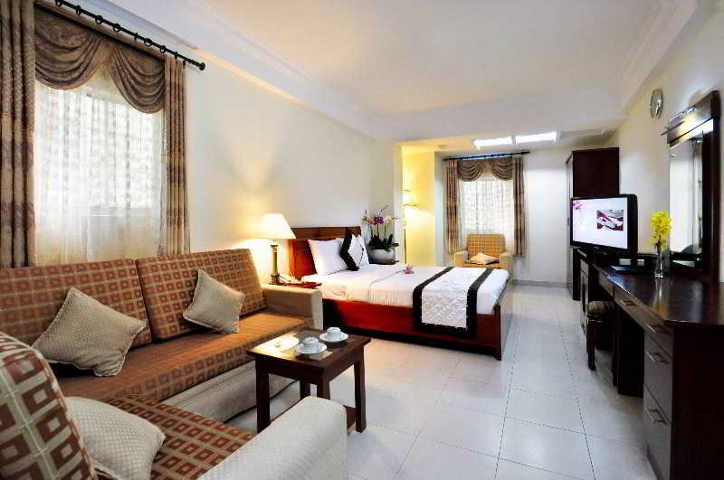 Blessing 1 Saigon Hotel 3*