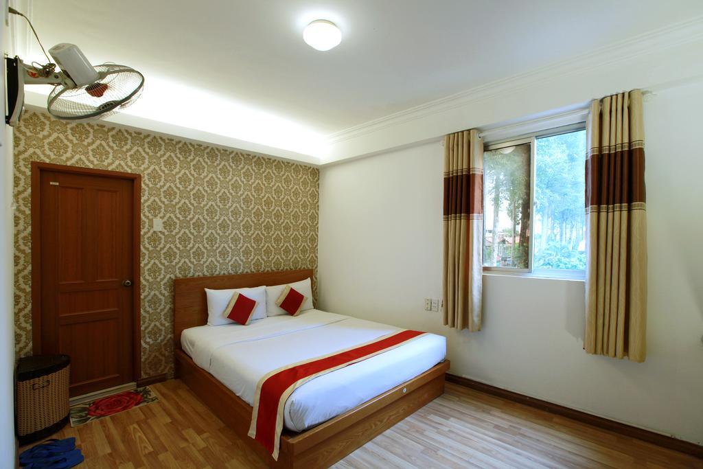 Hotel Lucky Star Saigon