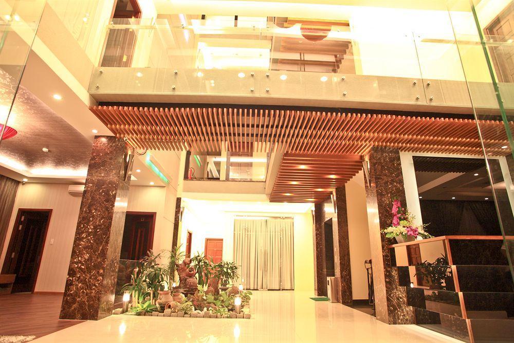 Valentine 2* Ho Chi Minh City