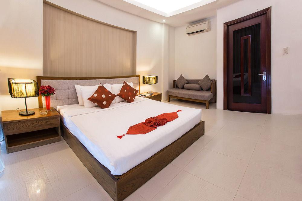 Valentine Hotel