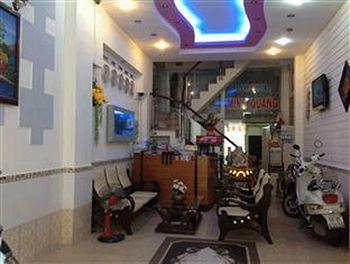 Expats Minh Quang Hotel *