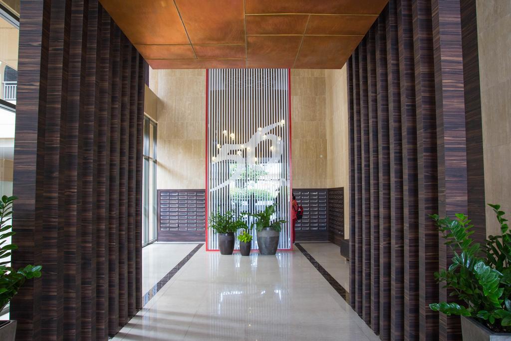 Ami Splendid Rooftop Pool Apartment
