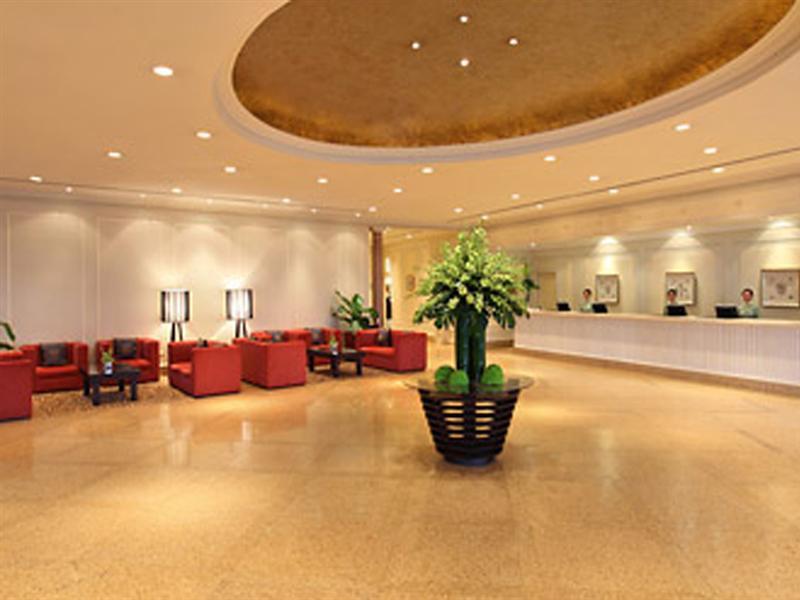 Khách sạn Renaissance Riverside Sài Gòn TP. Hồ Chí Minh