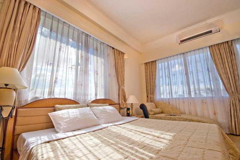 Hotel Liberty 2