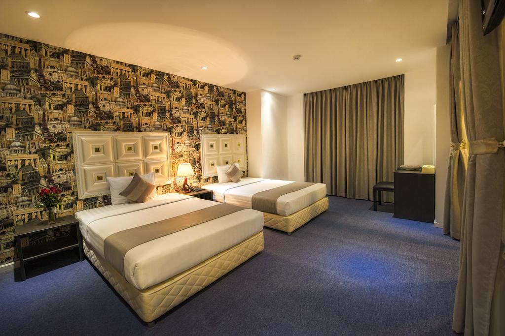 Golden Crown Hotel 3*