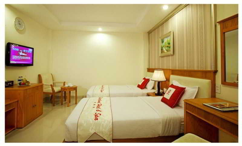 Silverland Sil 4*