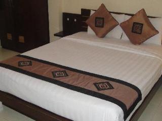 Oyo 438 Small Bay * Ho Chi Minh City