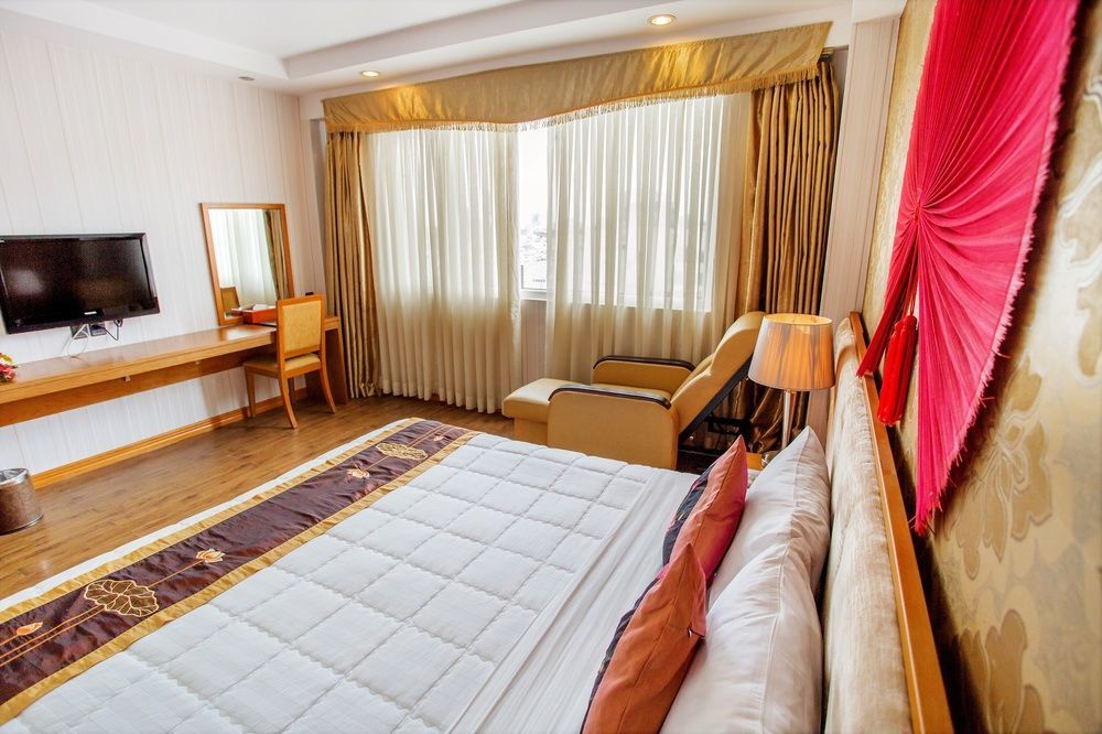 Hotel Viet Lotus Saigon 4*