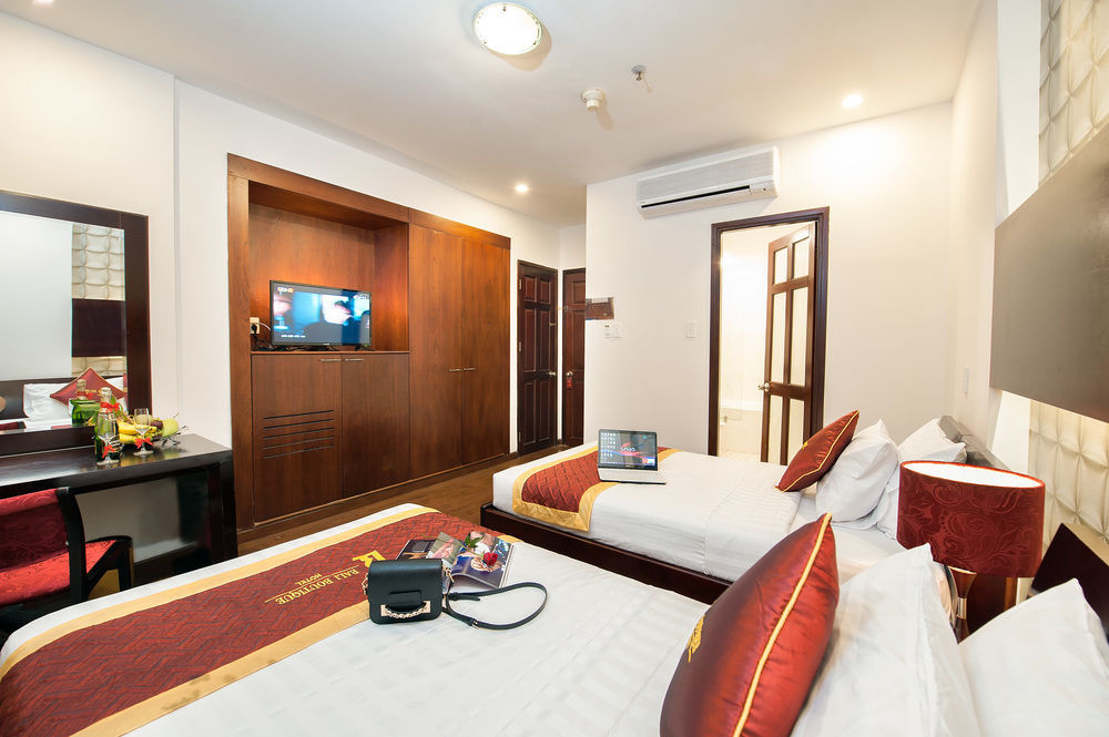 Hotel Valentine Boutique - 29 Bui Vien Street