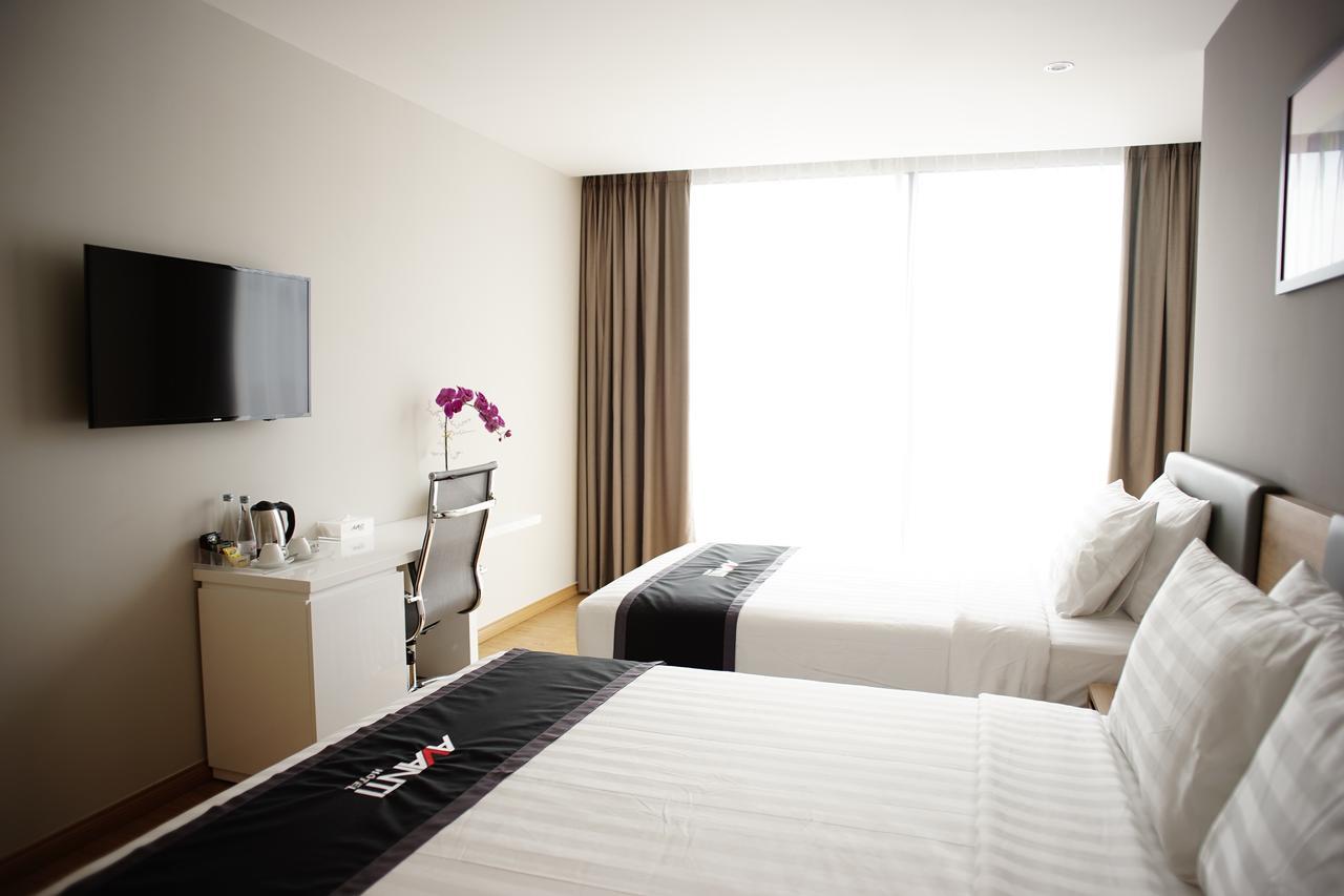 Avanti Hotel 3*