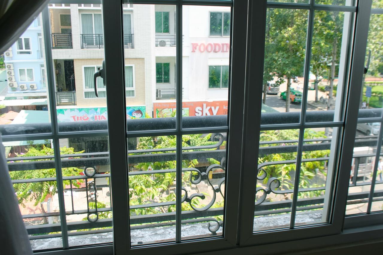 Milano 2* Ho Chi Minh City
