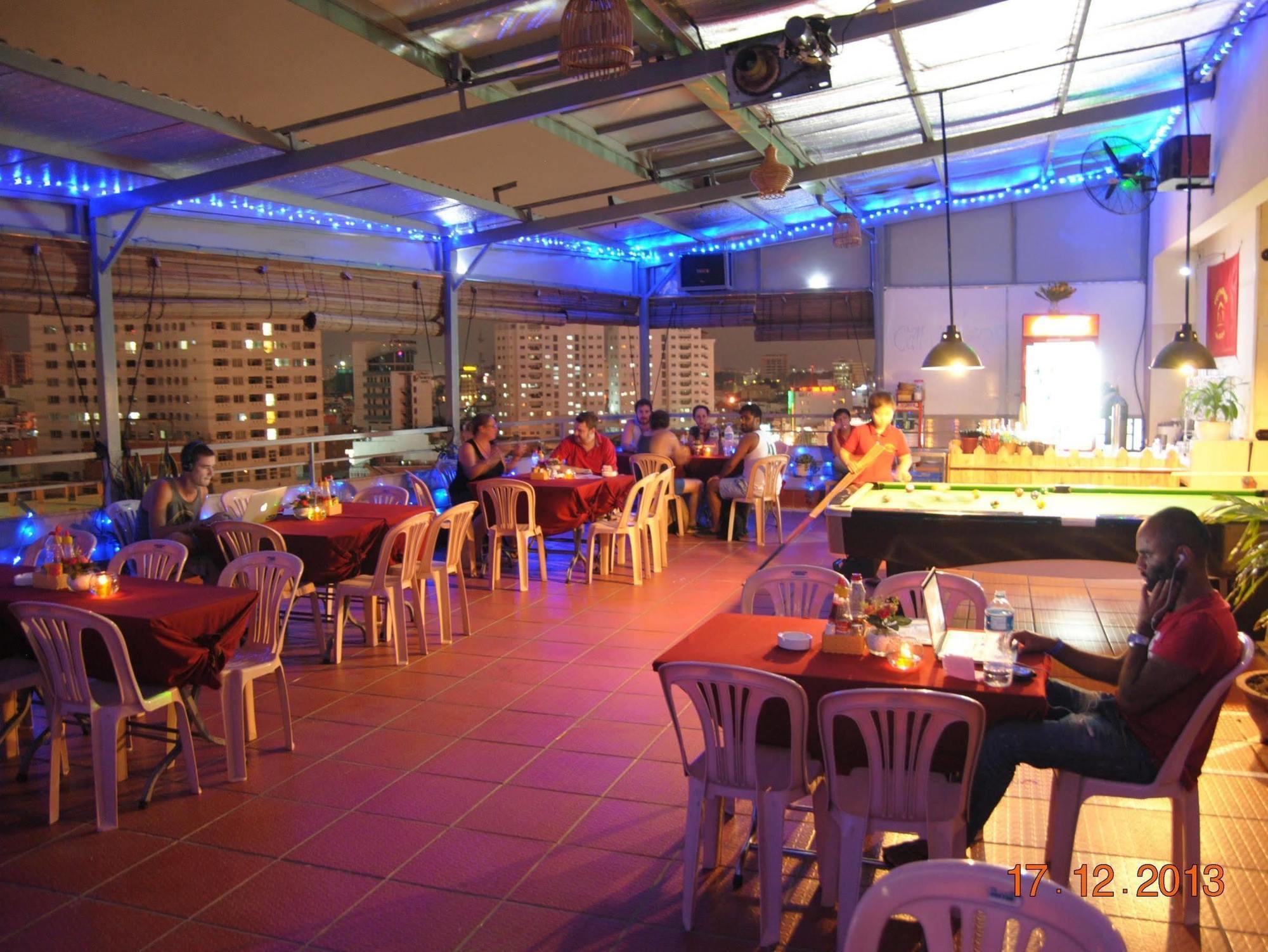 Hostel Vietnam Backpacker - Saigon *
