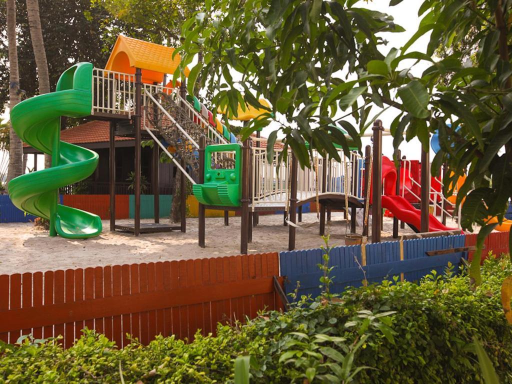 Riverside Serviced 4*