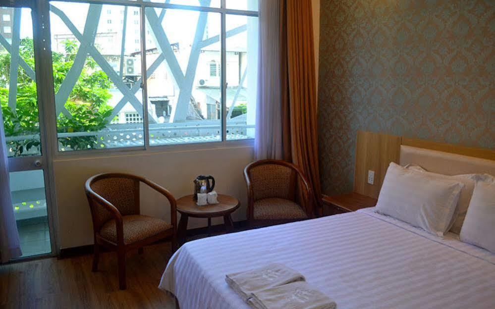 Hotel Saigon River Boutique 2*
