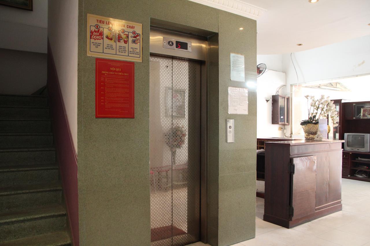 Hotel Ngan Long *