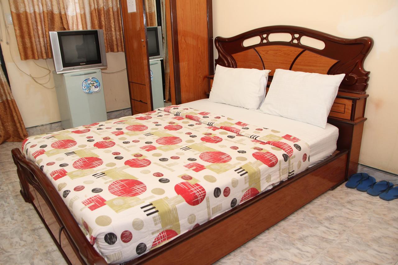 Ngan Long Hotel