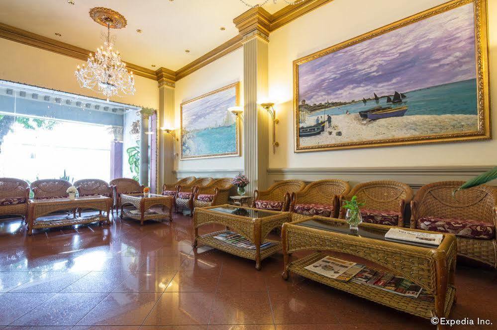 Hotel The Spring Ho Chi Minh City