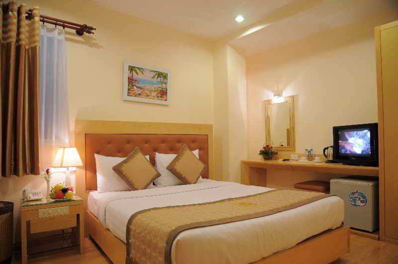 Asian Ruby & - 122f Bui Thi Xuan Street 3*