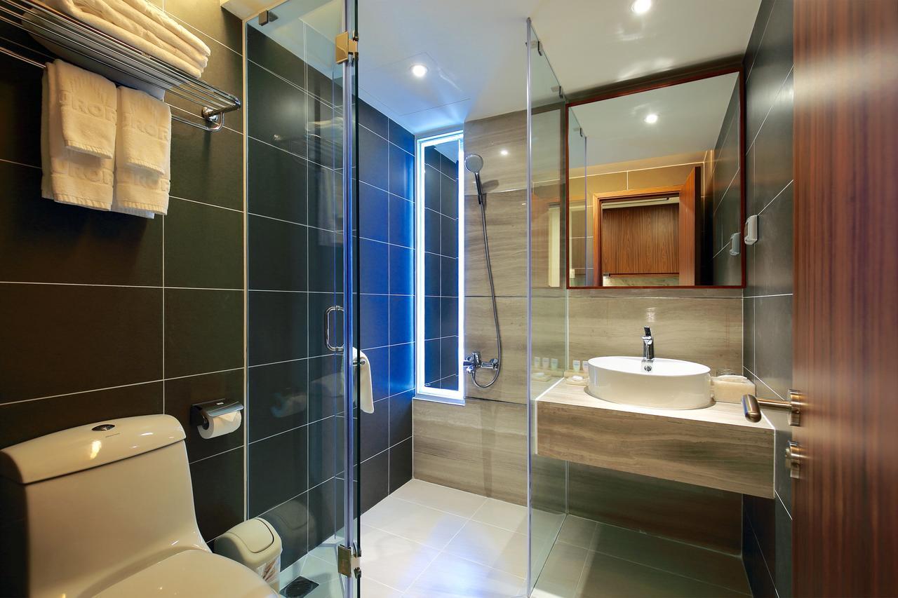 Aviva Saigon Pearl