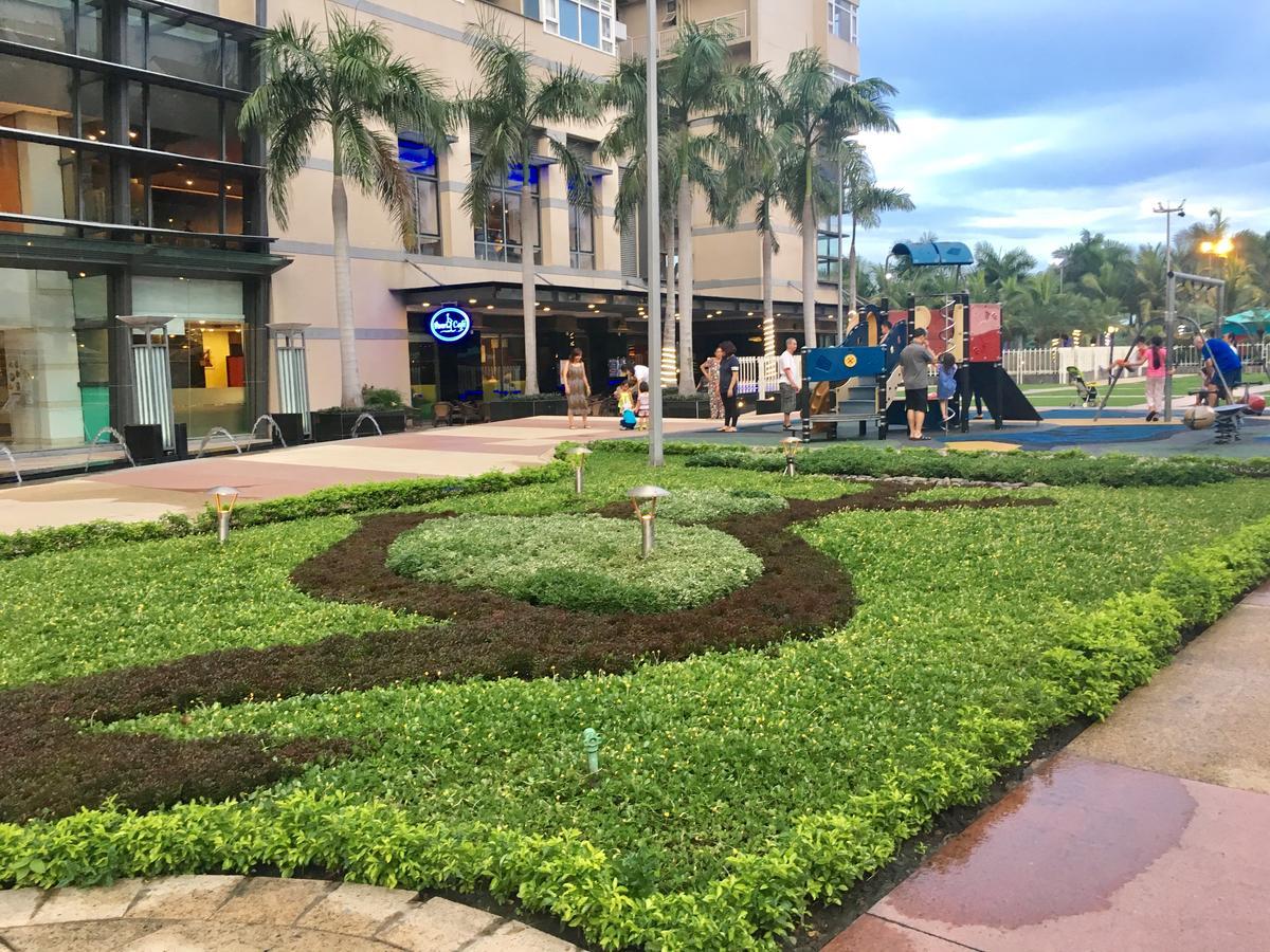 Aviva Saigon Pearl 3*
