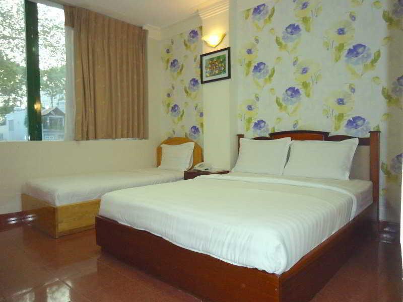 Hoang Chung 2* Ho Chi Minh City