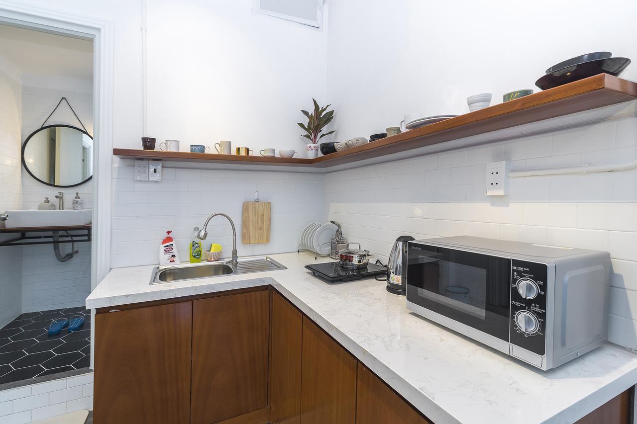 Apartment Scandinavian With Balcony In Bui Vien