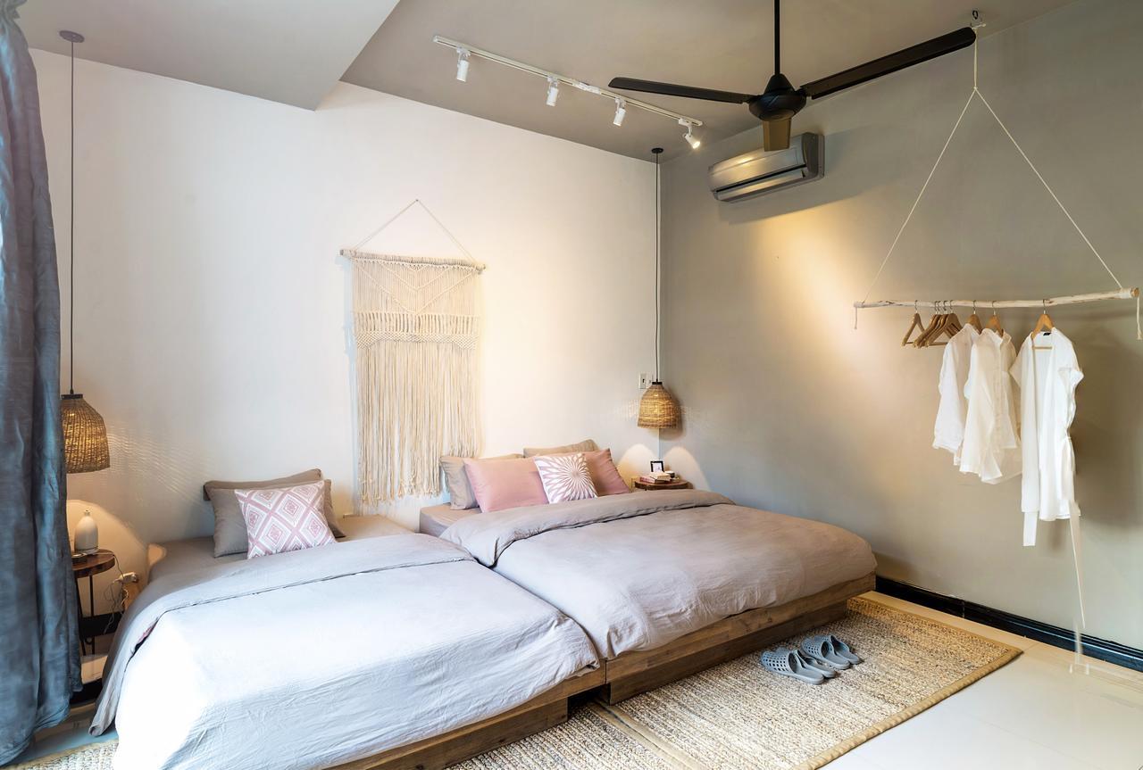 Aya Guest house 2*