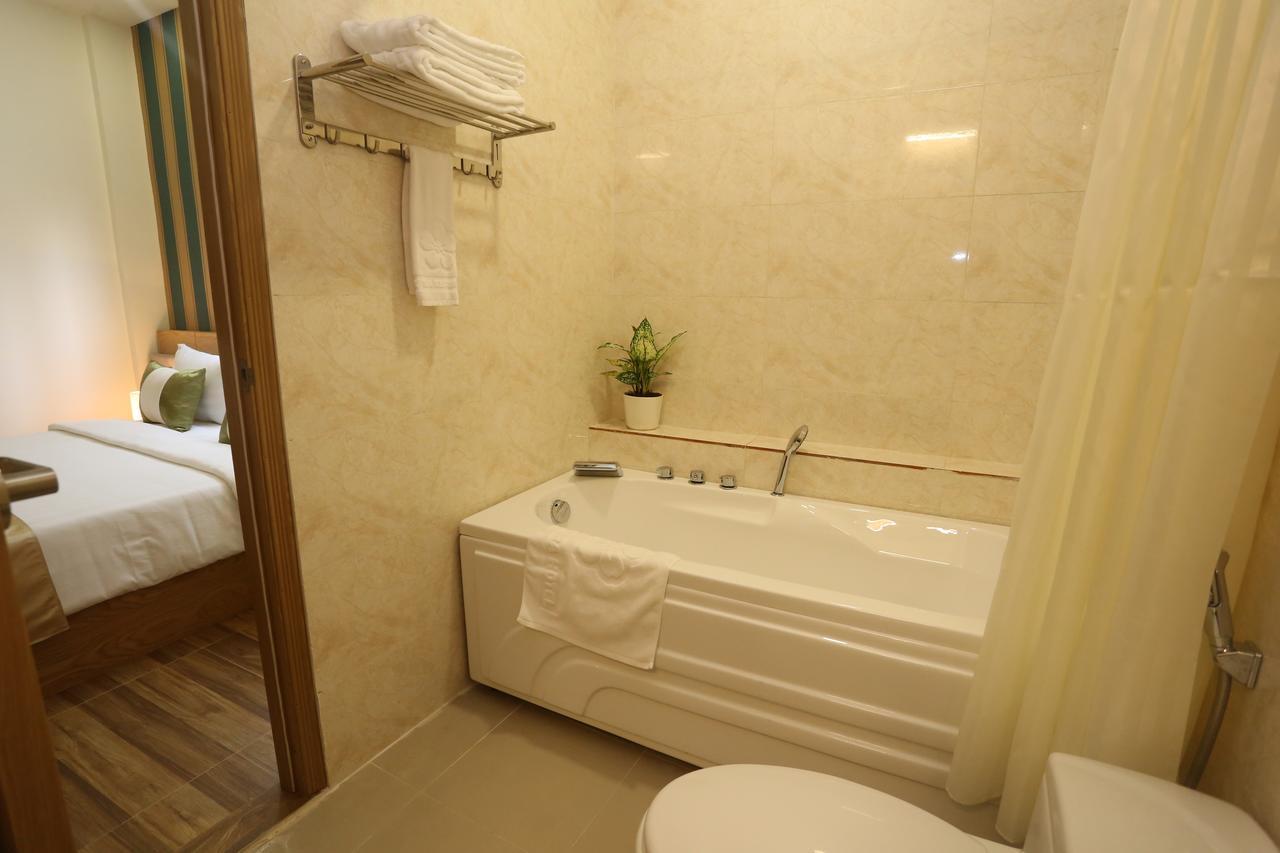 Hotel Thuy Sakura & Serviced 3*