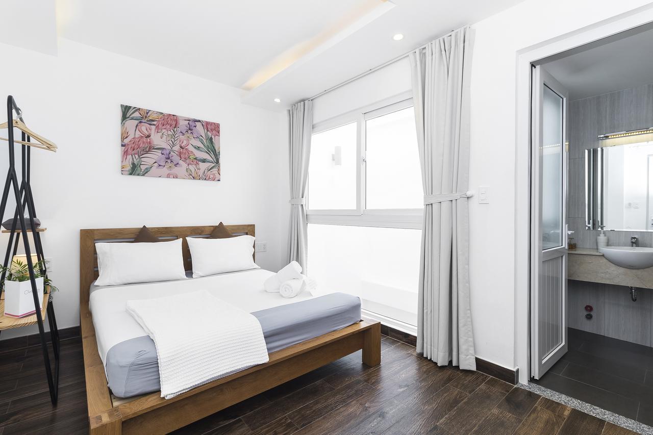 The Transit House 3*