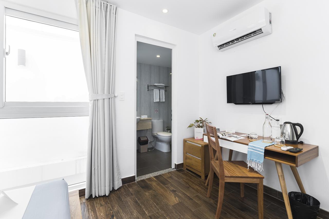 The Transit House 3*
