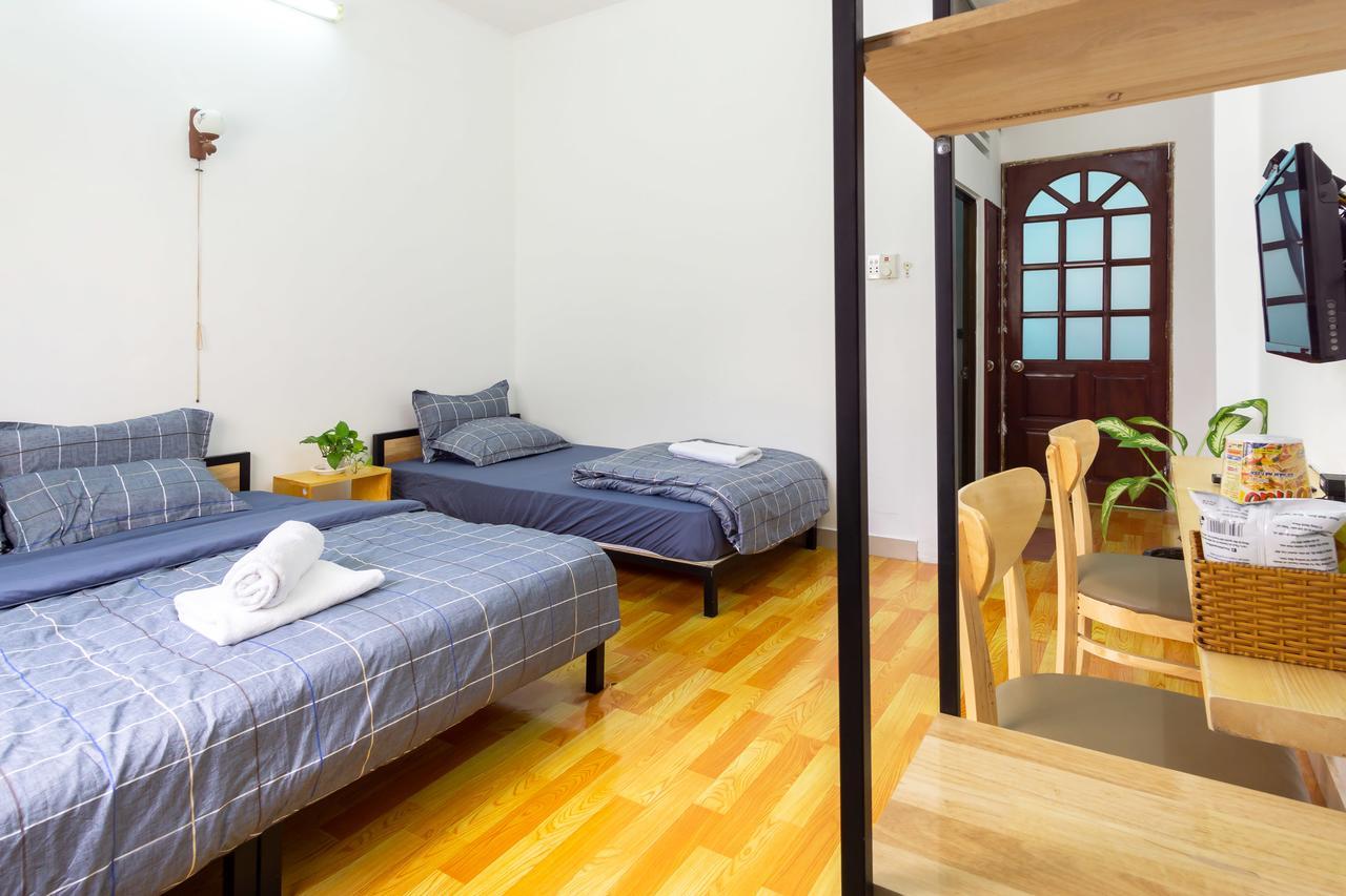 Condodo Hostel *