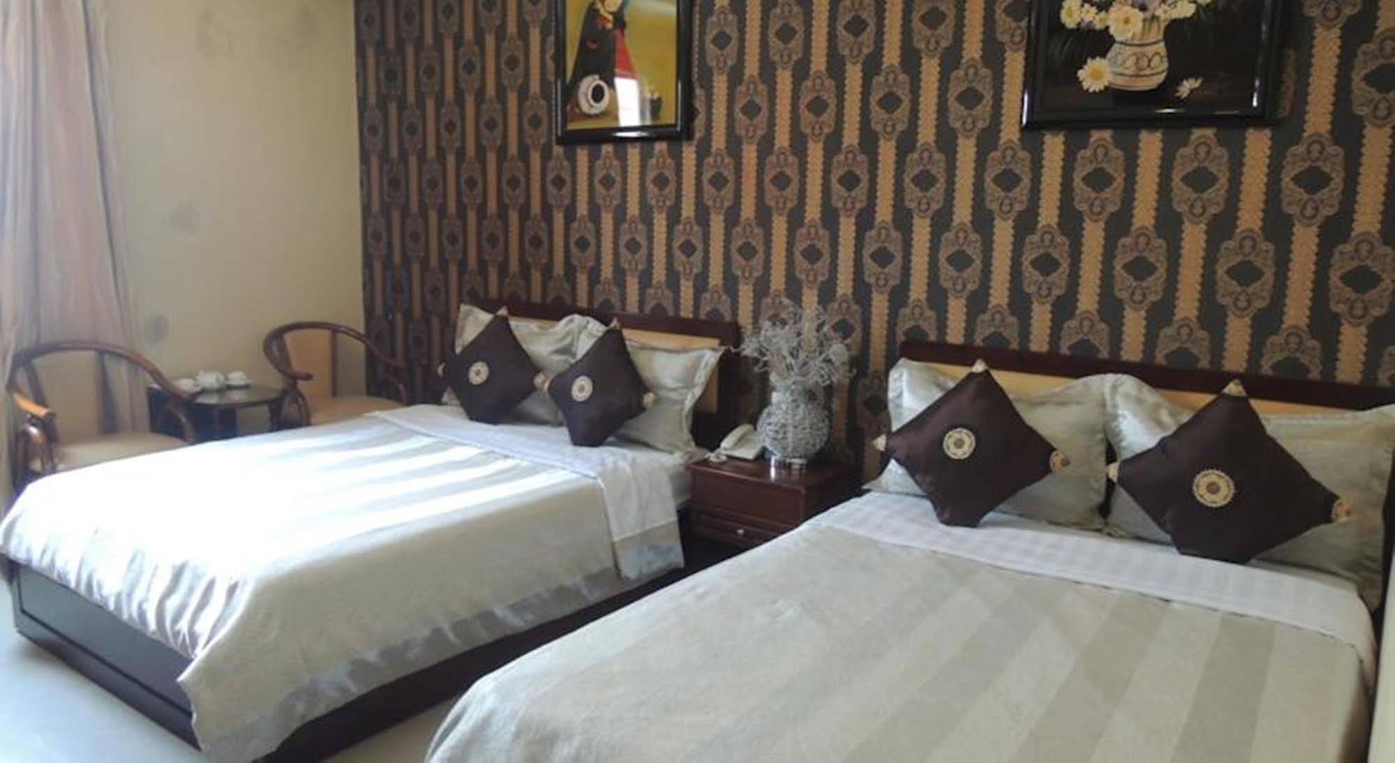 Hoa De Nhat Hotel- San Bay Tan Son Nhat Hotel 3*