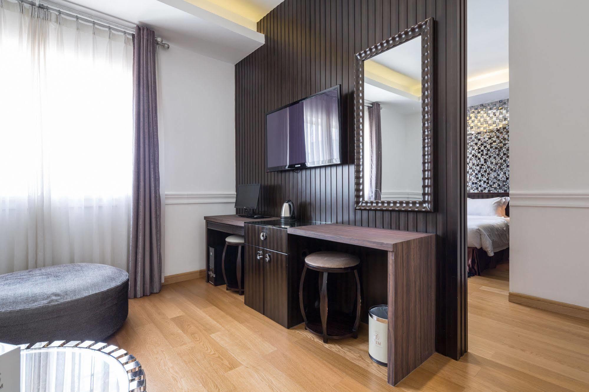 A&em Ba Trung 3* Ho Chi Minh City