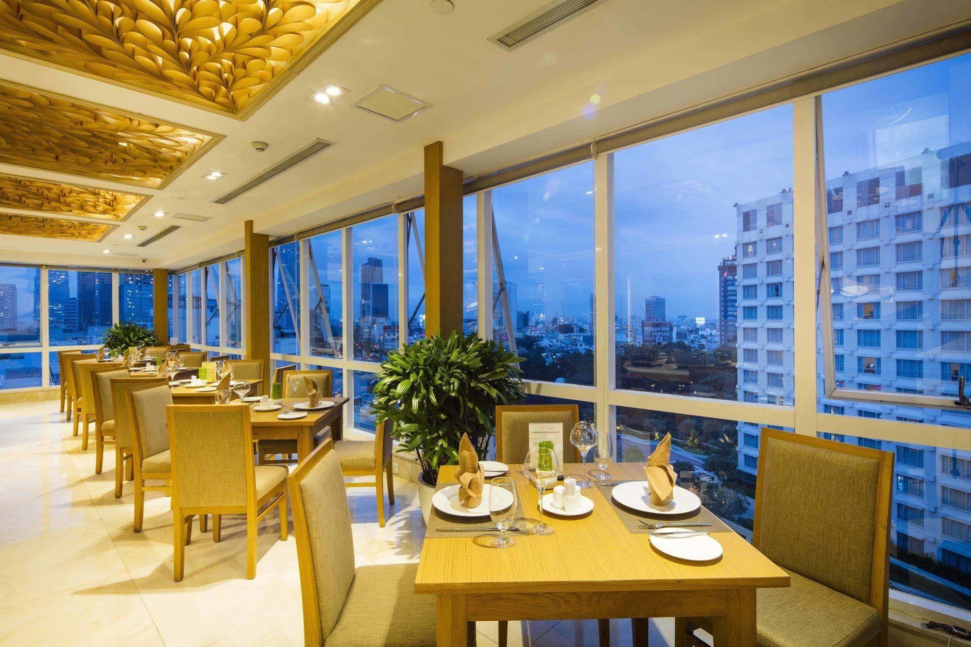 Hotel Paradise Saigon Boutique &