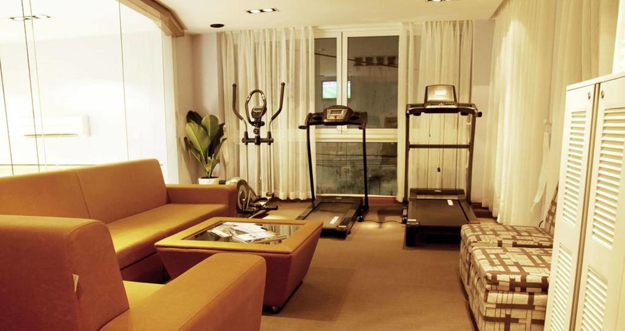 Angela Boutique Serviced Aparthotel 3*