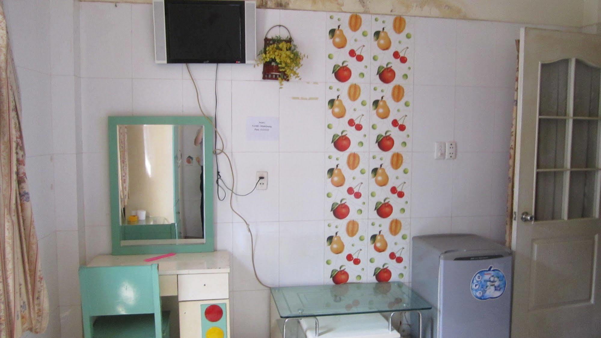 Expats Minh Quang Hotel Ho Chi Minh City